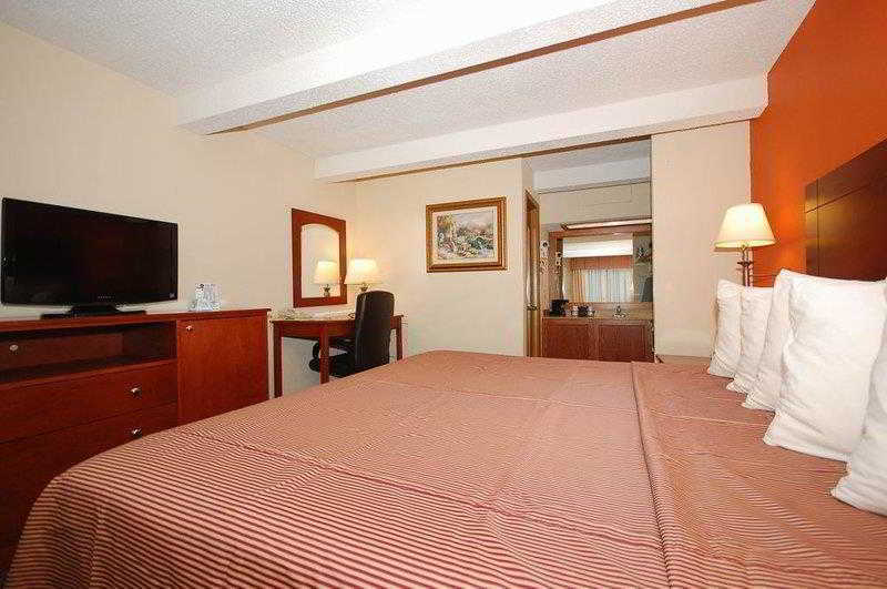 Best Western Montis Inn Saint Robert Exteriör bild